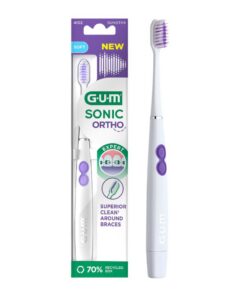 Gum Sonic Ortho est une brosse à dents électrique destinée aux personnes qui portent un appareil dentaire, en particulier des bagues. Cette brosse à dents allie des vibrations soniques et des brins souples, pour un nettoyage hautement efficace.